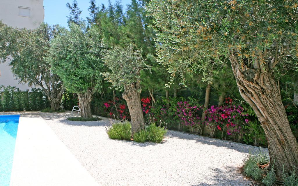 Corina Suites & Apartments Limisso Esterno foto